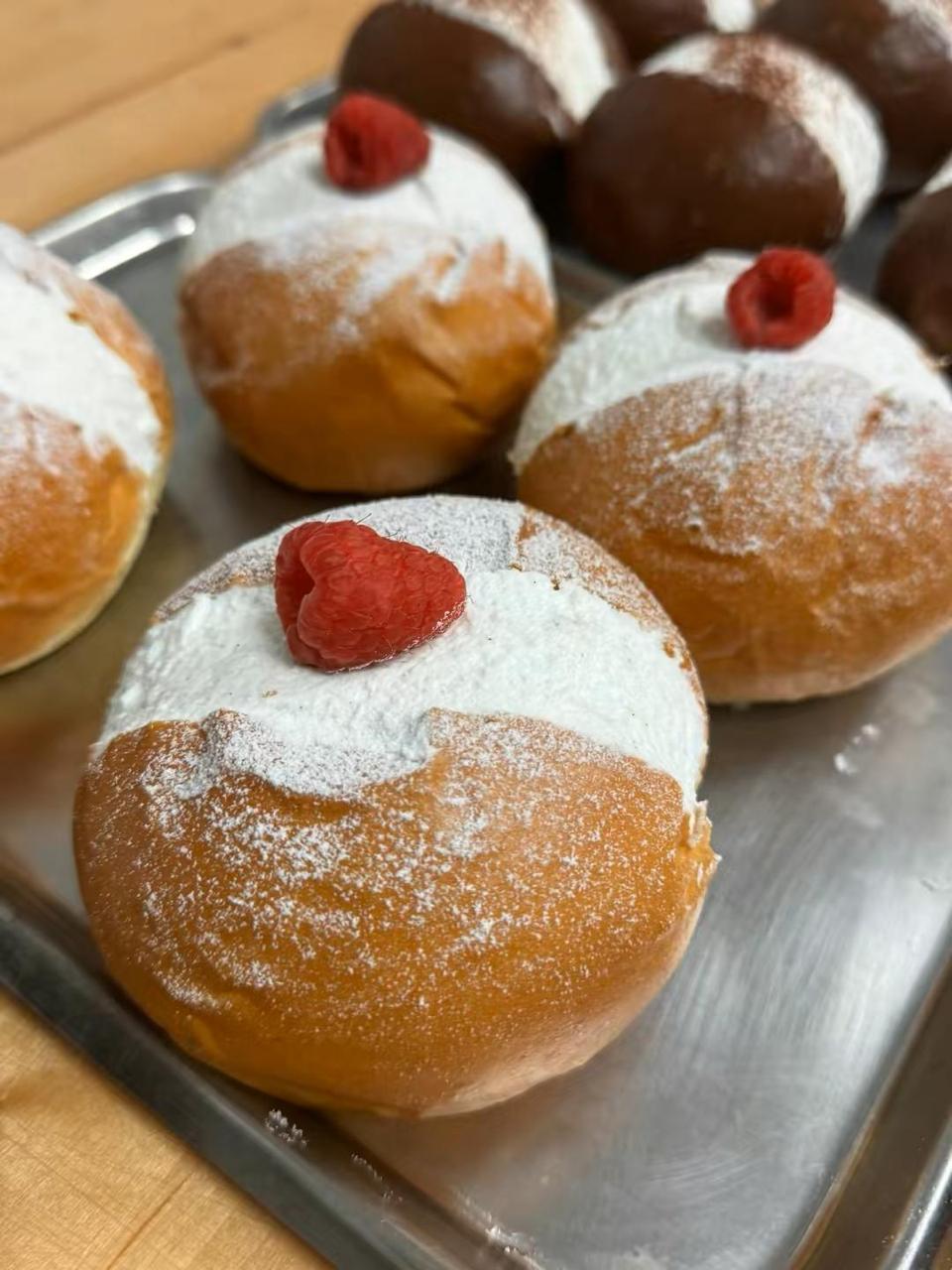 Raspberry Cream Doughnuts